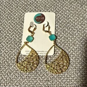Rustic Gem Matte Gold Plated and Teal Chandelier Earrings